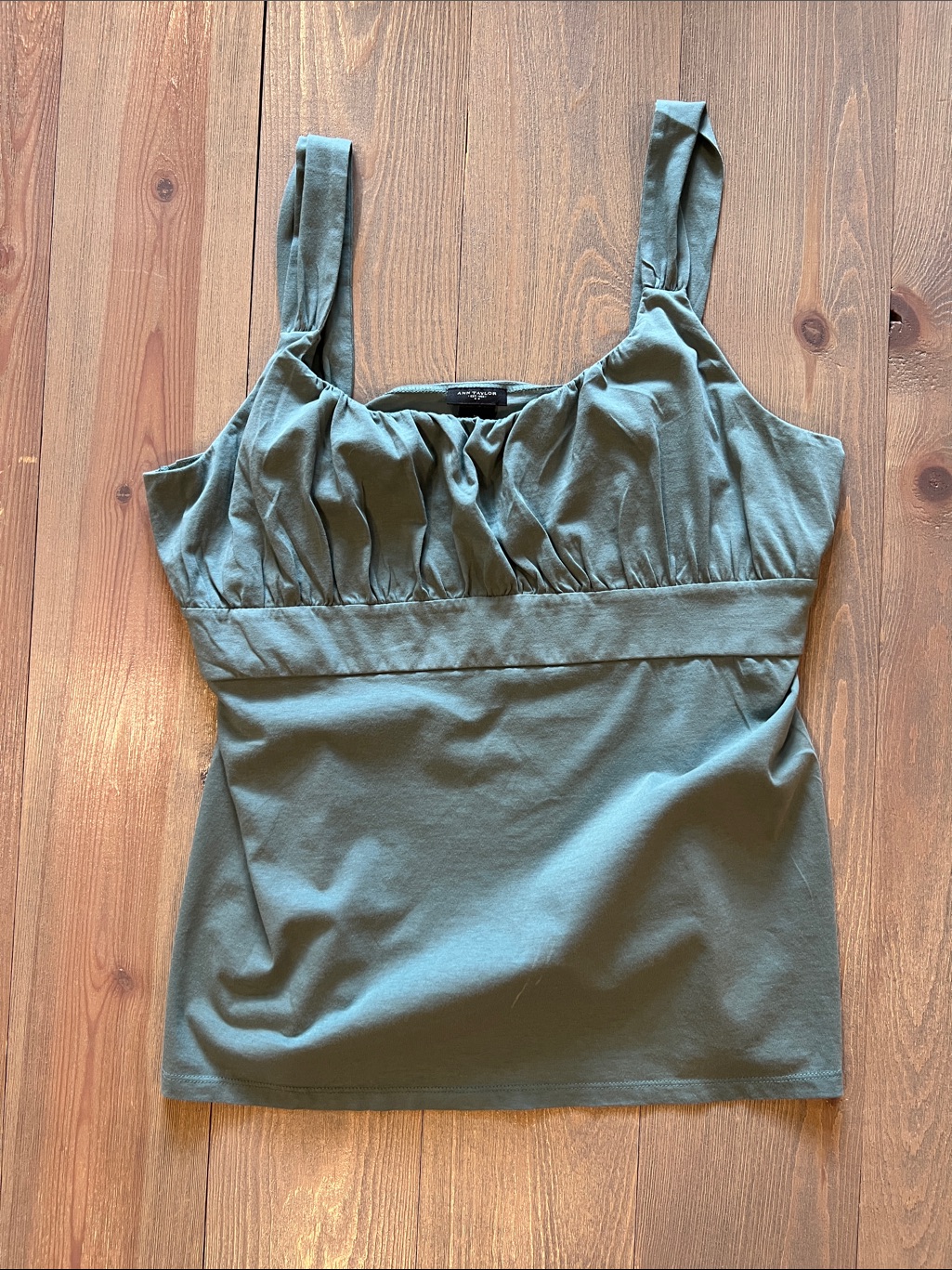 Ann Taylor Sage Green Tank Top With Gathered Bodice. Xl
